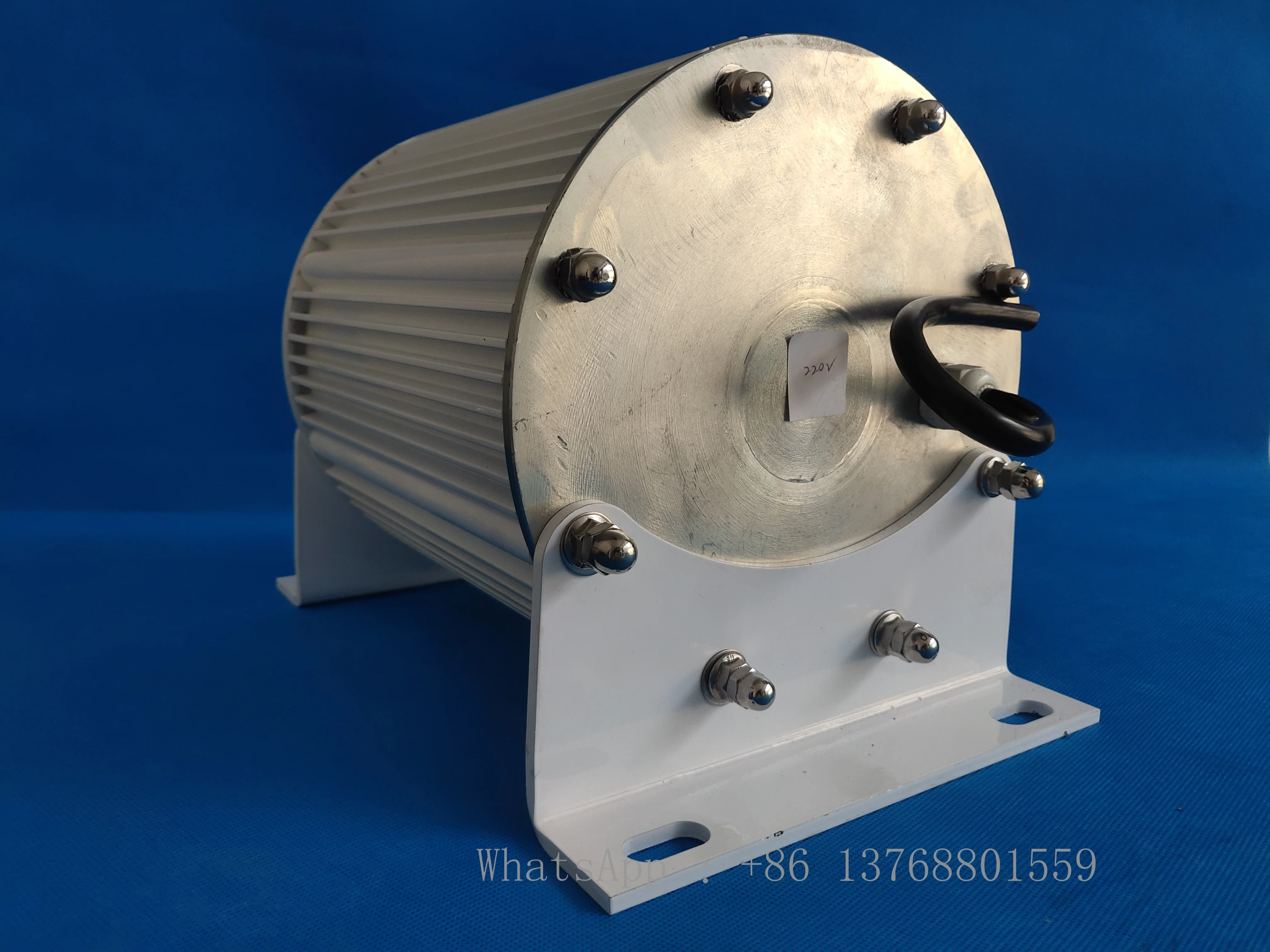 High Quality Gearless Wind Generator 15 Kw Free Alternative Energy 5Kw 10Kw Low Rpm Permanent Magnet Low Rpm Wind Generator