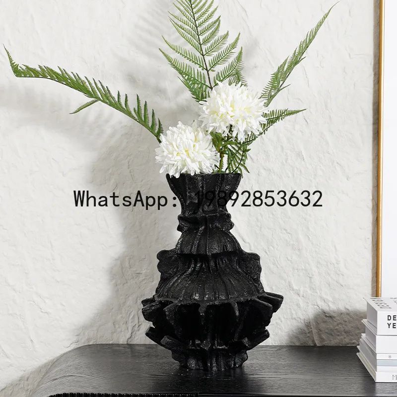 Kunstharz-Blumenvase Abstrakte Plissierte Zahnrad-Optik Harz-Vase Blumenarrangement-Zubehör Wohndekorations-Accessoires