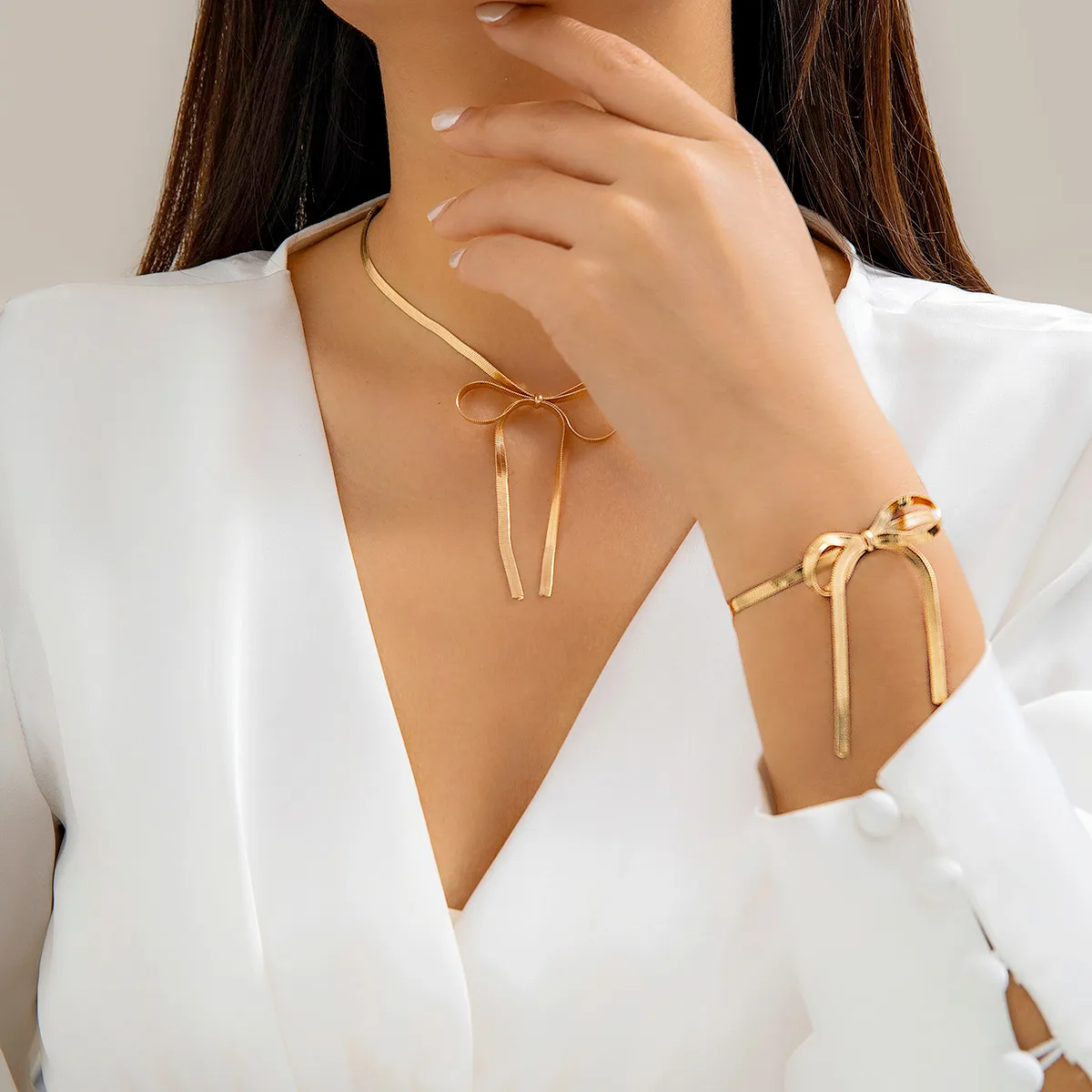 Salircon Punk Flat Snake Chain Short Necklace Vintage Creative Bow Pendant Choker Necklace Women\'s Aesthetic Banquet Jewelry