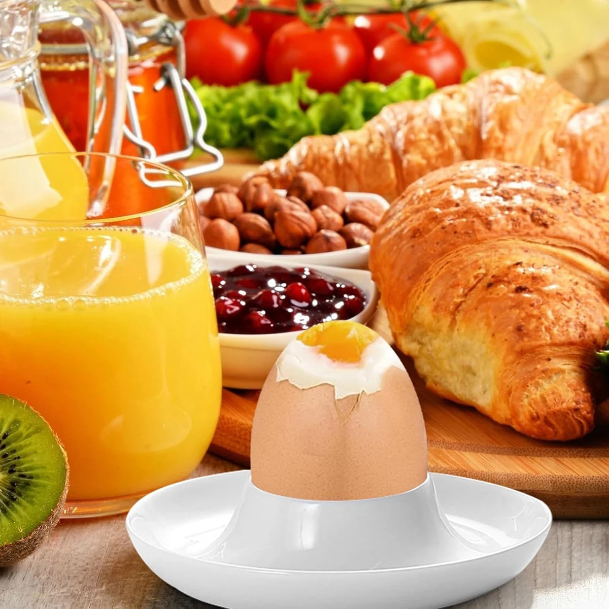 4/6Pcs White Egg Serving Cups Food Grade BPA Free Plastic Egg Holders Eggs Display Stands Compact Size Boiled Egg Holders Set