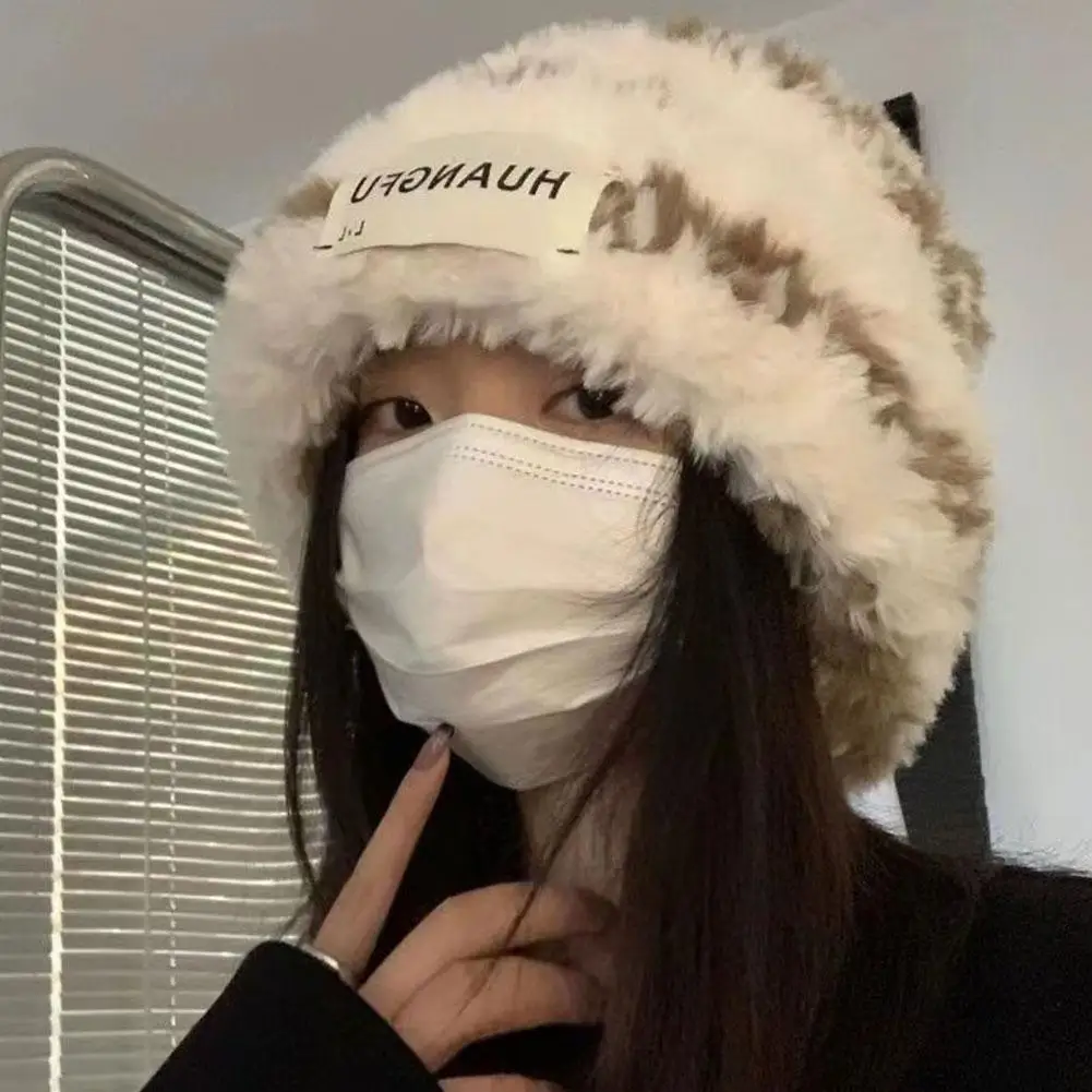 مخطط قبعة محبوكة المرأة الشتاء قبعة تدفئة مع حماية الأذن سميكة بوم بوم قبعة للطقس البارد الشتاء أفخم قبعة #2