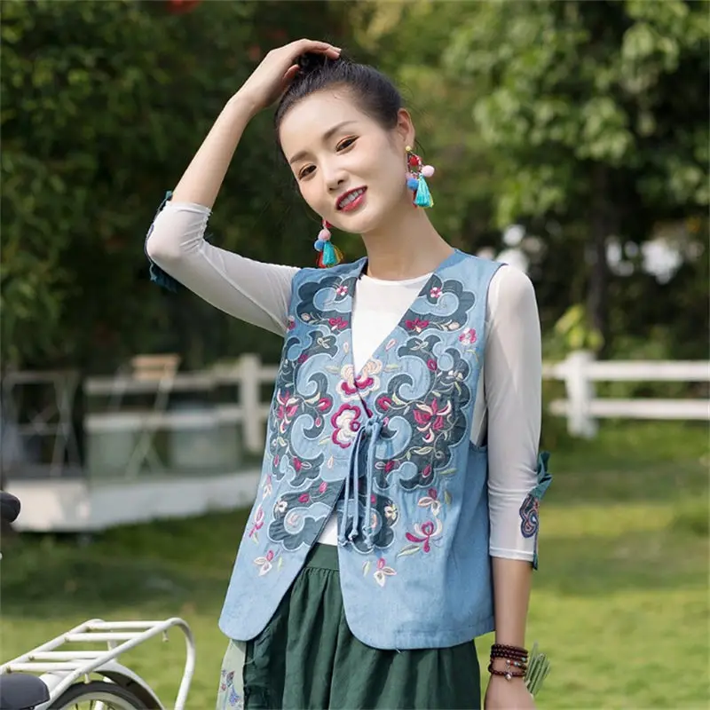 National Style Clothing Summer Waistcoat Chinese Retro Tie Embroidered Denim Short Jacket V-Neck Sleeveless Loose Vest Tops h933