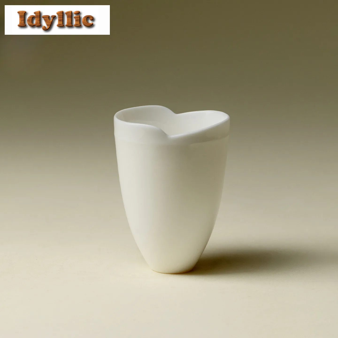 

2pc/lot Jade Clay Sweet White Glaze Qingfei Teacup Creative Tea Bowl Cute Cup Tea-tasting Smelling Cup Jianzhan Master Cups 65ml