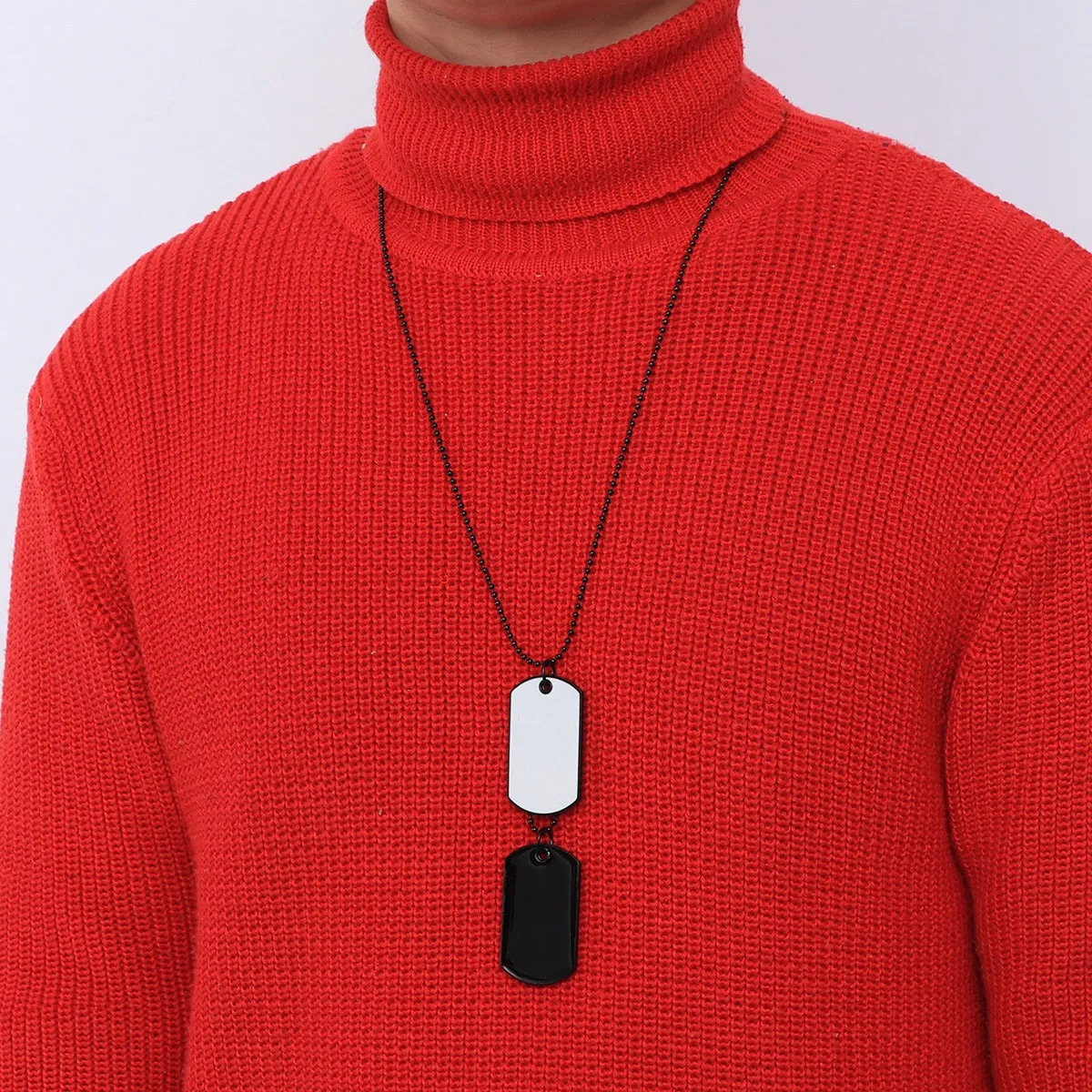 

Men Military Type Plates Pendant Necklace Double-Sided Dripping Black White Long Chain Hip Hop Fashion Sweater Chain Cool Metal