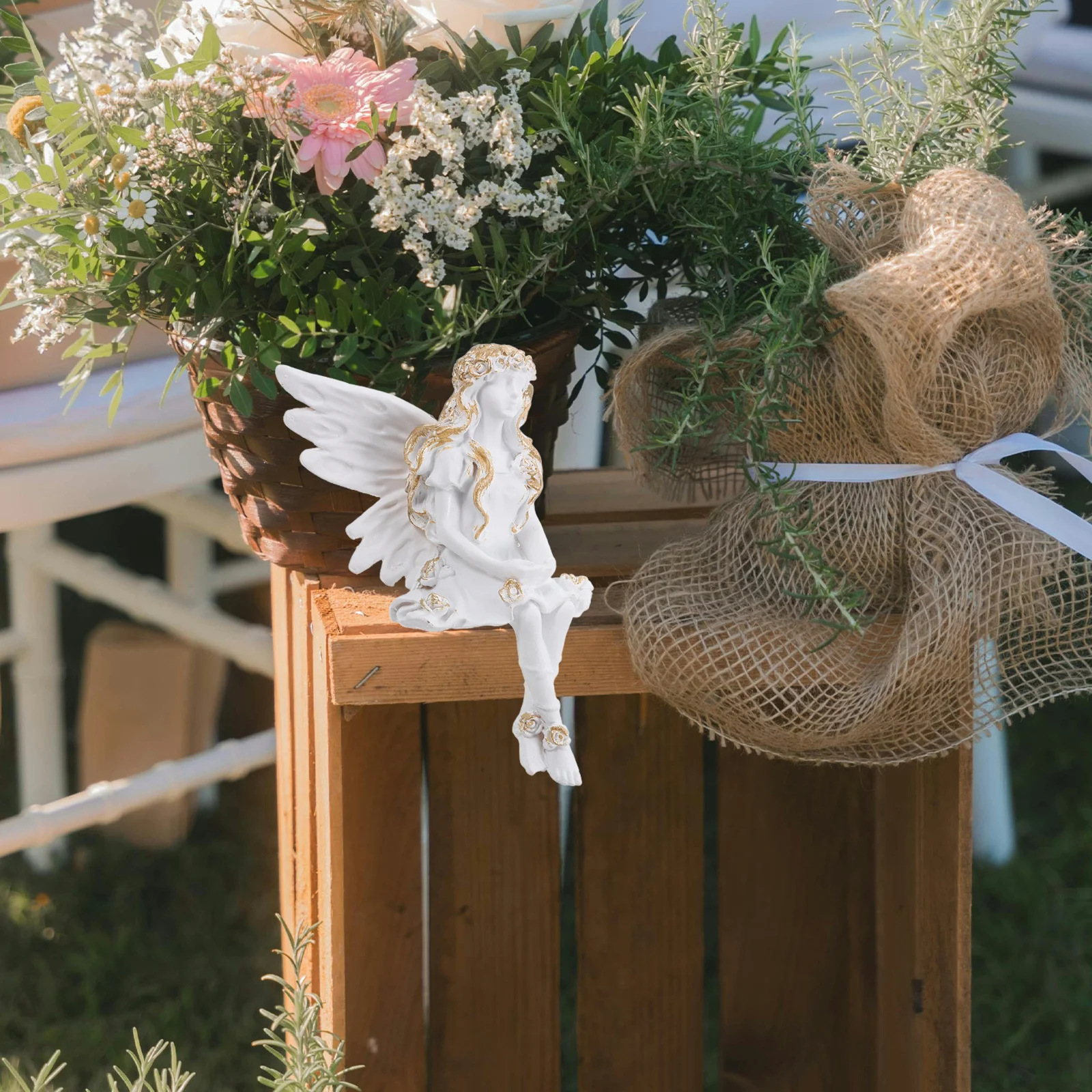 

Flower Fairy Resin Statue Fine Detailed Angel Sculpture Charming Home Garden Wedding Fairy Decor Angel Statue Angels Figurine