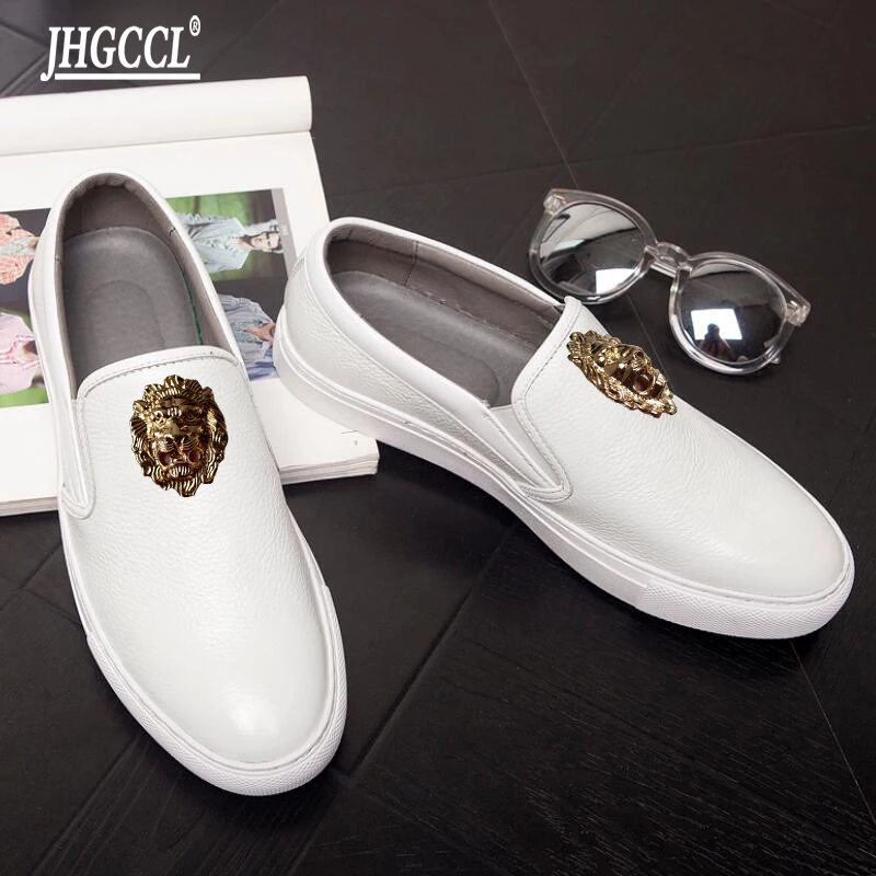 ยี่ห้อ Casual รองเท้าผู้ชาย Designer Luxury cowhide รองเท้าผ้าใบรองเท้าหนังผู้ชายรองเท้าสเก็ตบอร์ดสีขาว A16