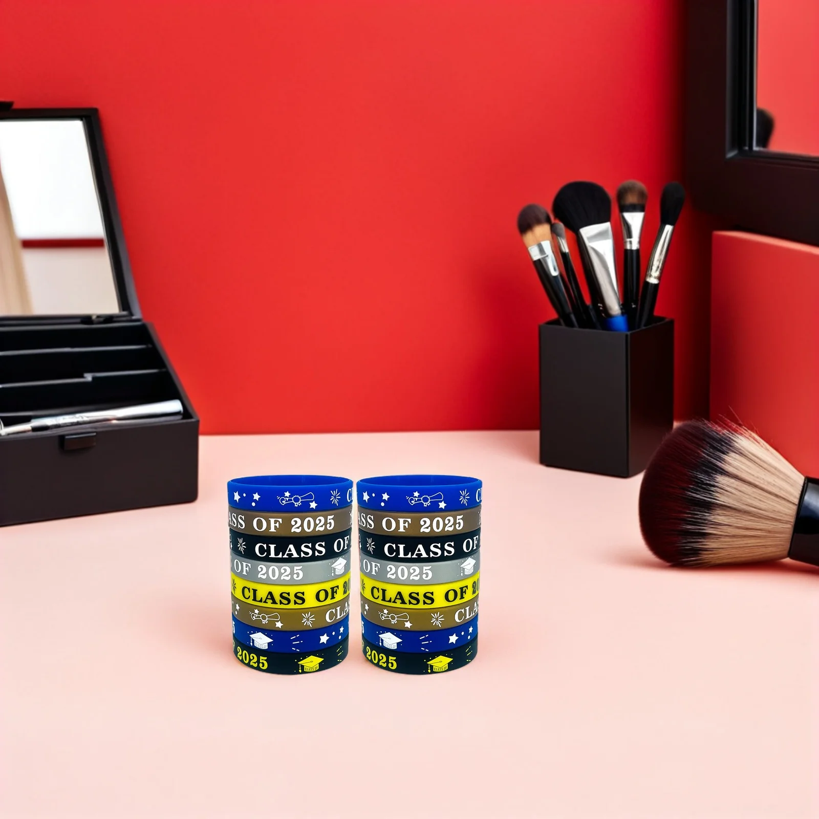 

24Pcs Graduation Silicone Bands Class of 2025 High School Grad Bracelets Party Favors for Seniors Teachers Commemorative