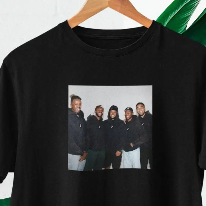 

Футболка Beta Squad Merch Youtub