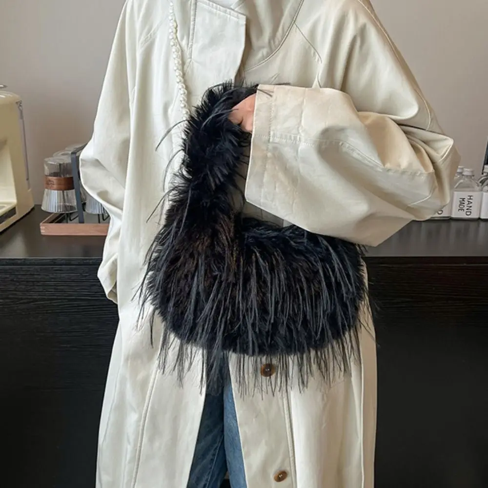 

Casual Luxury Faux Fur Handbag Solid Color Top-Handle Winter Tote Bag Soft Exquisite Furry Shoulder Bag Women