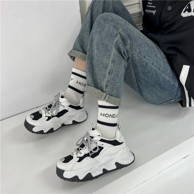 Teenages scarpe da ragazza Sneakers stringate scarpe da corsa Casual con piattaforma alta scarpe sportive traspiranti per ragazze grandi scarpe