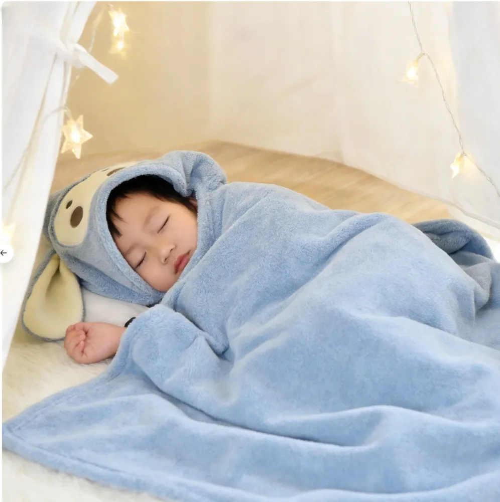 

Kids Hooded Bathrobe Super Soft Coral Fleece Thick Absorbent Towel Cape for Baby Boys Girls Sleepwear Blanket