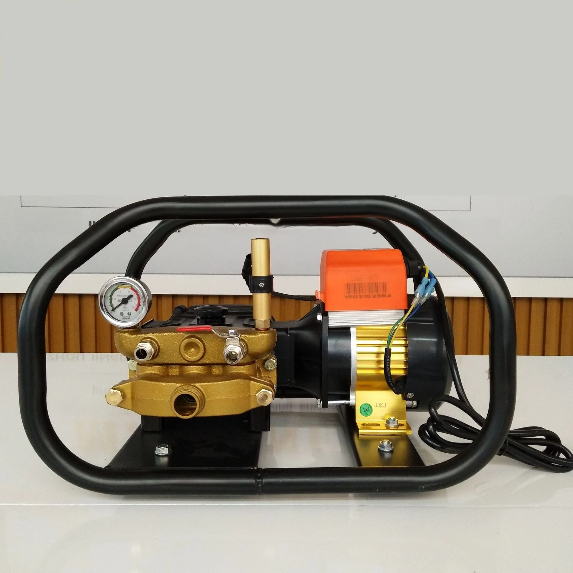 48V/60V High Pressure Pesticide Sprayer Pump, Special Spray Pump for Electric Tricycle Agricultural Use