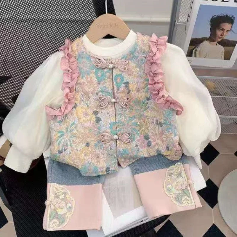 

Girls' Chinese Hanfu Set Spring and Autumn New Style Baby Girl Fashion Chinese Style Jeans Children's Three Piece Set