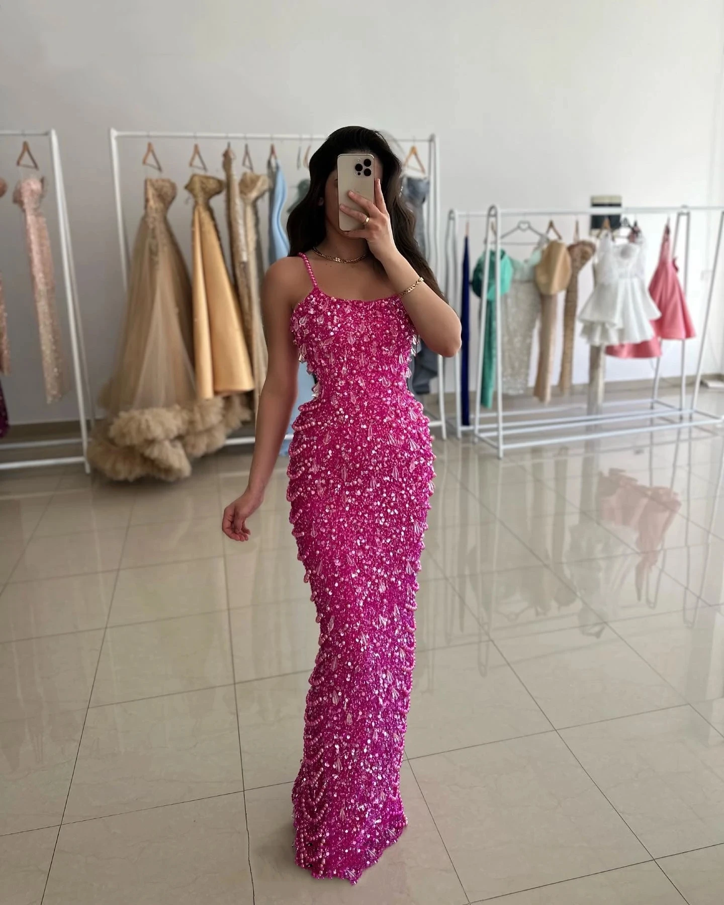 

2025 Pink Mermaid Prom Dress Crystals Beading Spaghetti Strap Evening Dresses Pearls Wedding Party Bridesmaid Gowns Customized