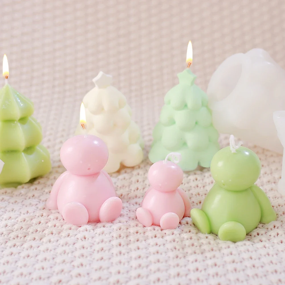 Candle Mold 3D Christmas Tree Scented DIY Cute Sitting Snowman Plaster Silicone Molds Handmade Festival Crafts