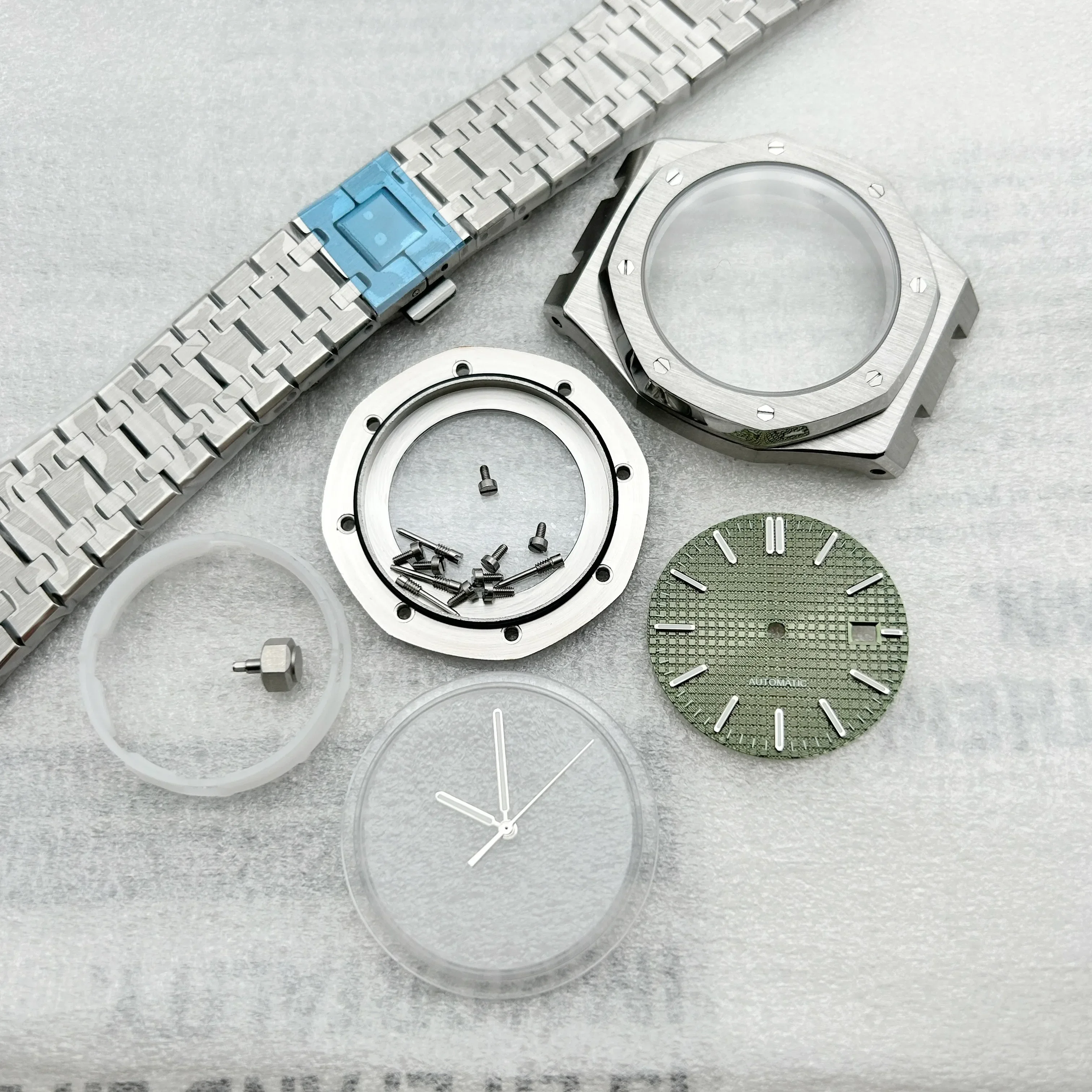 41 mm Uhrengehäuse, 31,8 mm Zifferblatt, Zeiger, Edelstahlarmband, Saphirglas, 100 m wasserdicht, für NH35 NH36 Uhrwerk, Gehäuse aus königlicher Eiche