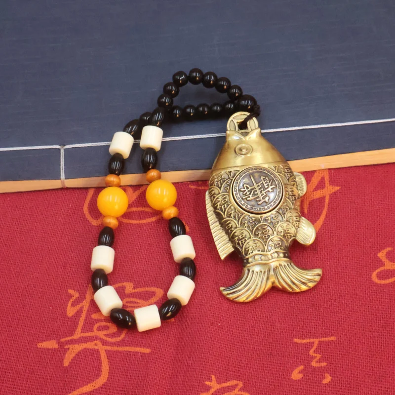 Brass Eight Directions Wealth and Prosperity Yearly Abundance Turning Handheld Piece Carp Small Ornament Craft Lucky Koi Copper