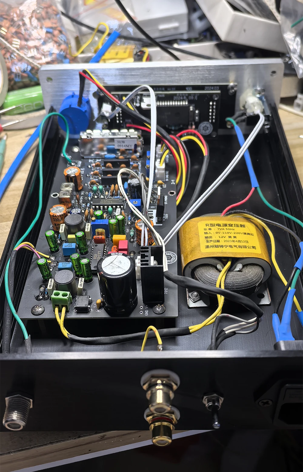 LA1235 FM Tuner Module - Radio Receiver Board for DIY HiFi Audio Stereo/Audio Projects