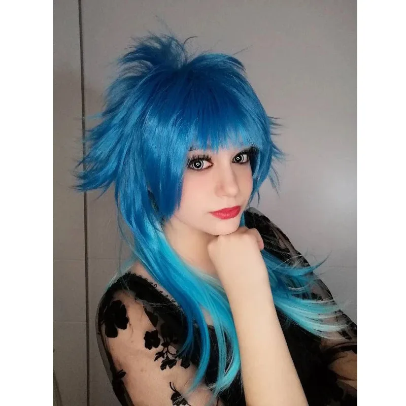 Blaue Ombre-Cos-Perücke, kurzes, hitzebeständiges Kunsthaar mit Flip-Twists für Anime-Halloween-Party