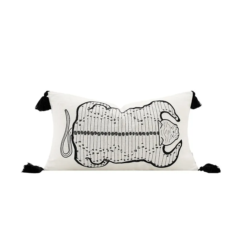 Retro Tiger Embroidery Pillow White Ivory Cushion Case Modern Geometric Lines Decorative Pillow Cover For Sofa Chair Home Decora