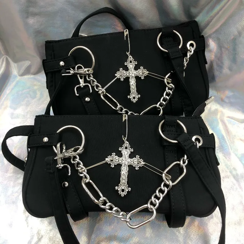 Women Small Cross Shoulder Bag Gothic Grunge Black Handbag Fashion Chain Y2k Underarm Bags Girls Punk Purse Ins Motor Biker New