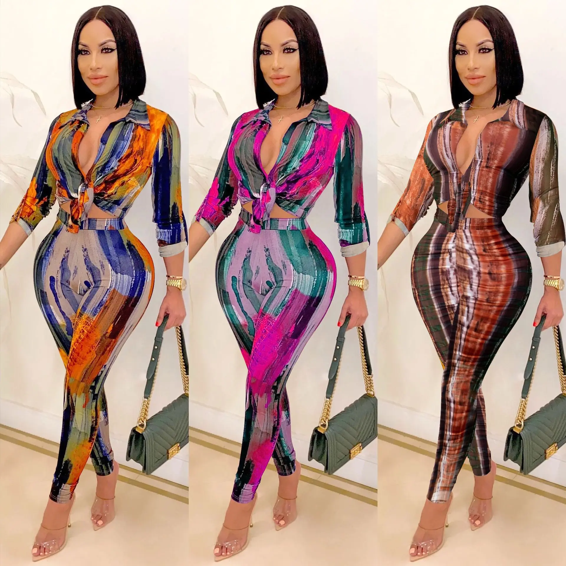 

Two-Piece Digital Print Set for Women, Long-Sleeved Trousers, V-Neck, Fashion