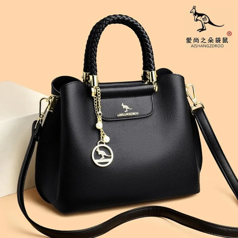 

Chic Elegant Casual Diaper Bags For Women Minimalist Classic Shoulder Bag Simple Leather Commuter Bag Vintage Solid Color