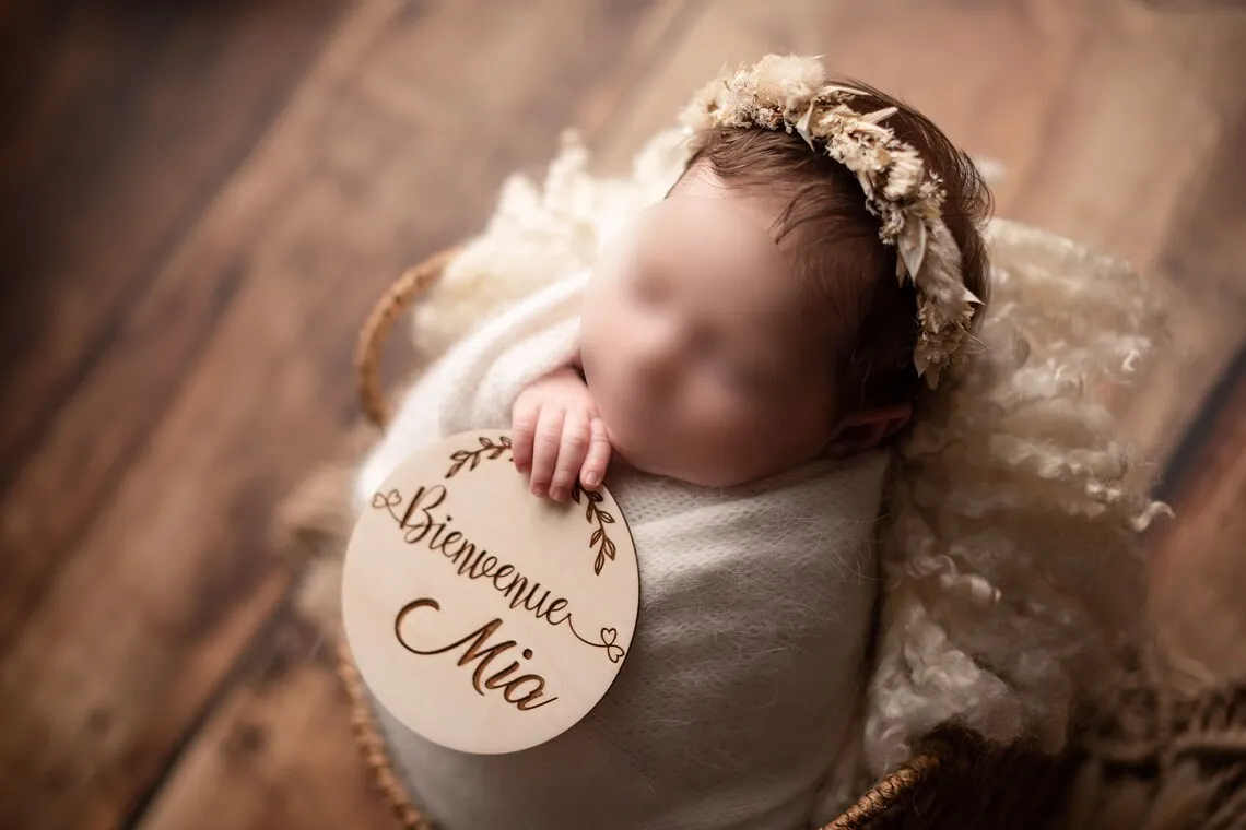 Personalized name baby birth welcome milestone card,Wooden birth card,Welcome Baby card,birth gift,Photography props