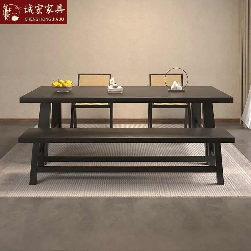 Massief houten eettafel