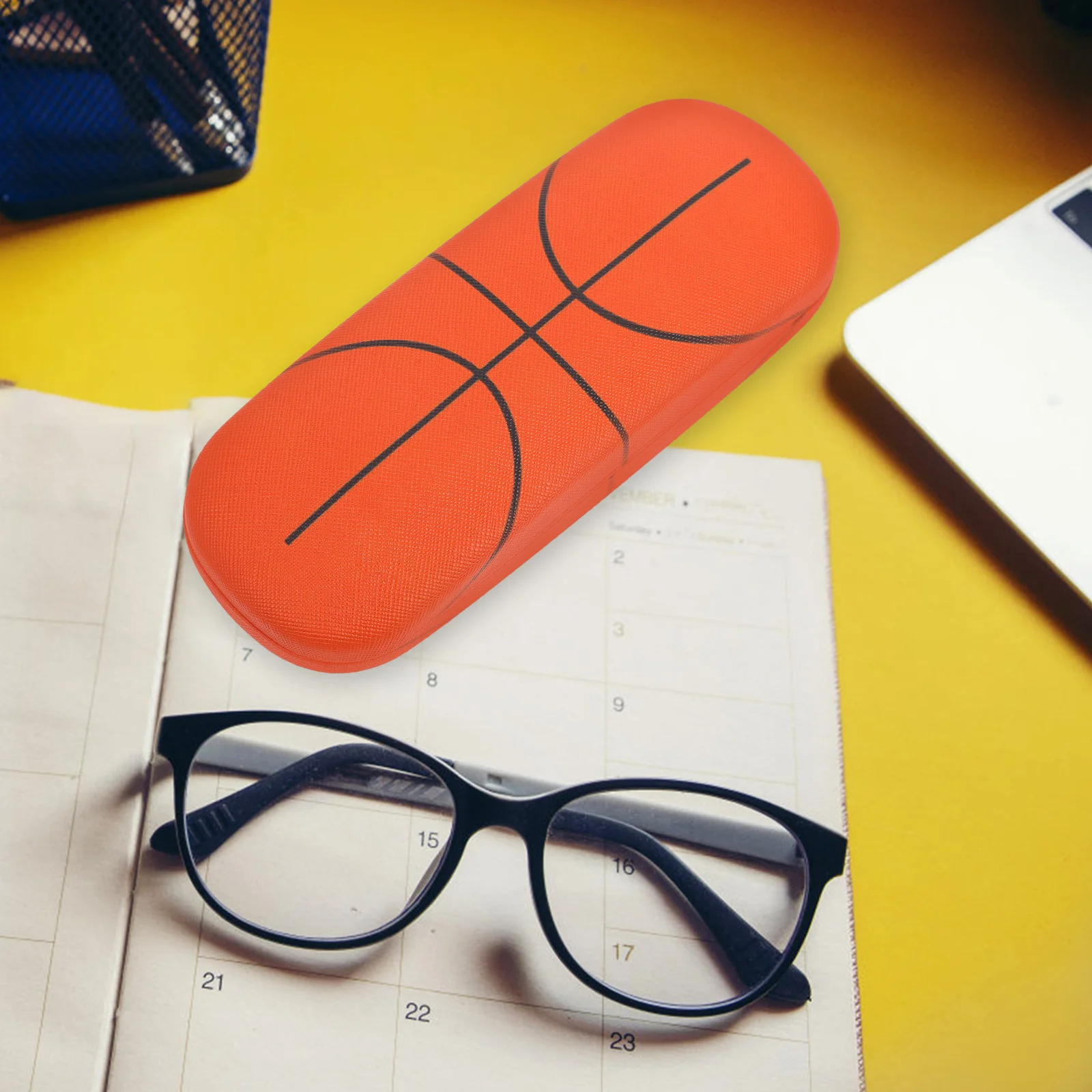 حافظة نظارات كرة السلة ذات هيكل صلب، صندوق نظارات شمسية واقٍ أنيق للأولاد والبنات والطلاب والأطفال، حافظة نظارات القراءة