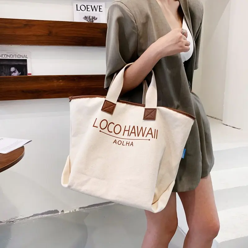 Letter canvas bag women\'s summer large capacity bag 2023 New Korean personality hand-carrying shopping bag shoulder tote bag 가방