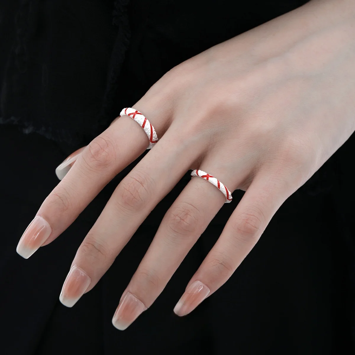 F.I.N.S Pure S925 Sterling Silver Red Line Ring Matte Burning Silver Open-Band Resizable Mid Finger Fashion Fine Jewelry Gifts