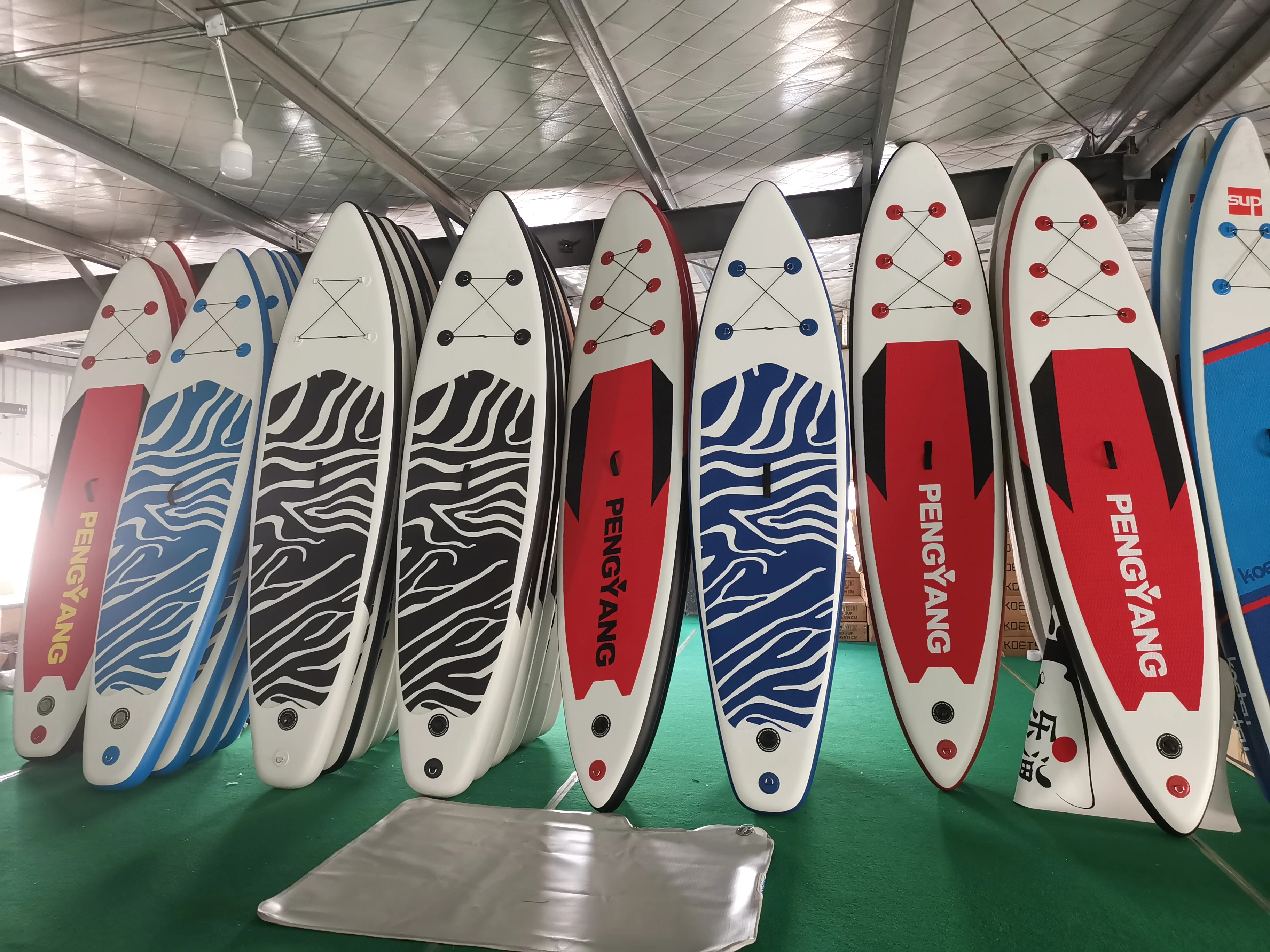 Hotsale été Stand up conseil conception personnalisée planche à pagaie gonflable planche de surf gonflable Paddl avec accessoires2026