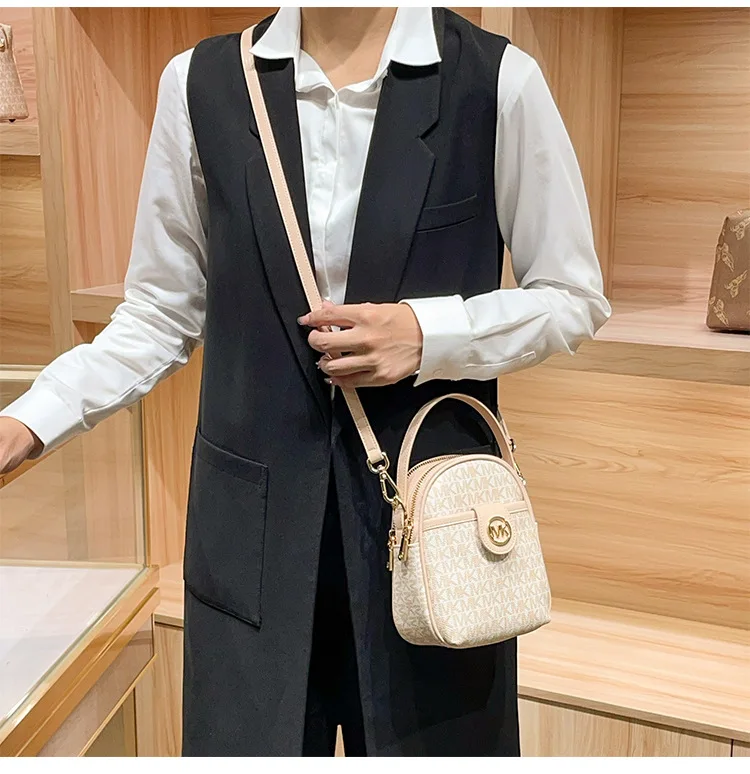 

Luxury Brand Women's Leather Crossbody Bag Elegant Shoulder Messenger Handbag for Ladies Classic Designer Tote