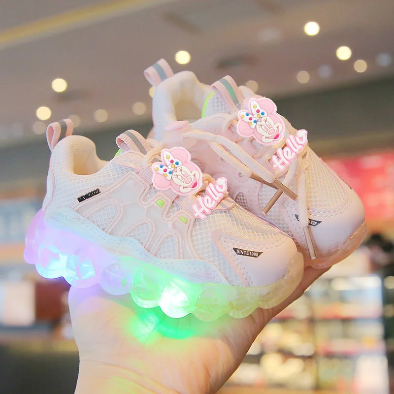 

Дышащие кроссовки со светодиодной подсветкой для мальчиков Disney, детская летняя повседневная обувь, обувь для маленьких девочек, обувь с Микки Маусом, весна-осень