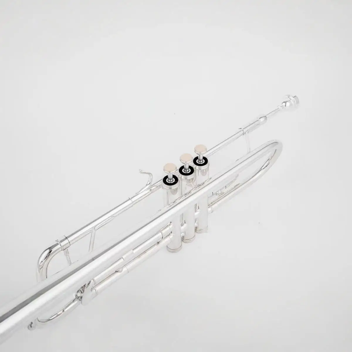 Playing Trumpet Brass Instrument Western Musical Instrument Blowing Instrument