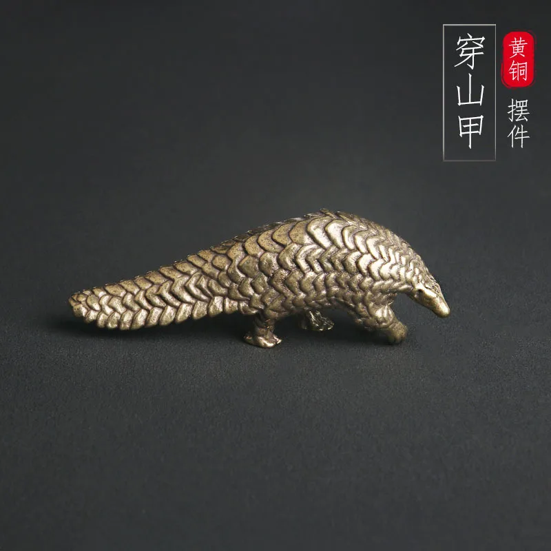 Brass pangolin tabletop, rich Jia world tea favorite, copper sculpture collection figurine  living room decoration