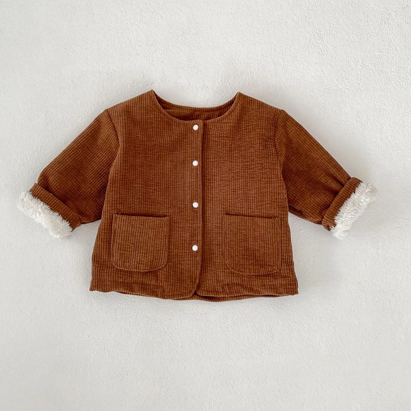 Autumn and winter new baby clothes 0-3 years old baby clothes for boys and girls round collar corduroy and velvet coat