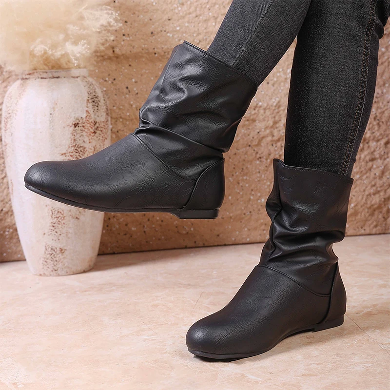 الشقق النساء حذاء من الجلد حذاء رياضي موضة أحذية من الجلد 2025 الشتاء الاتجاه المشي أحذية بوت قصيرة أحذية امرأة تشيلسي بوتاس سيدة