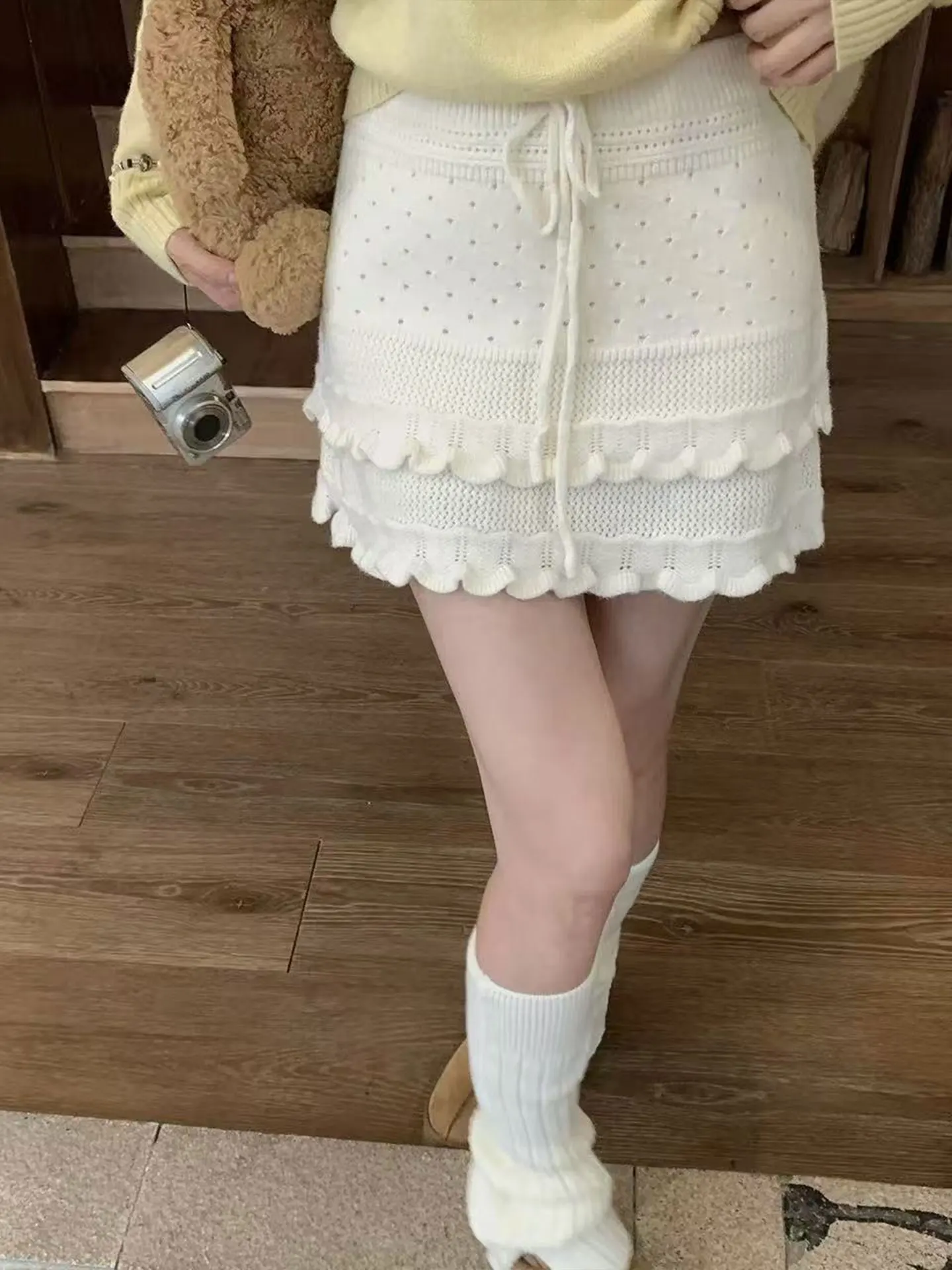 High Waist Knitted Half Skirt Women's A-Line Short Skirt with Wood Grain Ruffle Slimming Style for Plump Sister Autumn Winter...