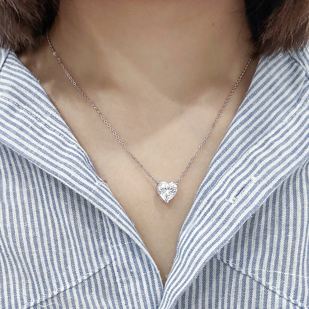 2/4‑Carat D‑Color‑VVS1 Heart‑Shape‑Design Moissanite Pendant Necklace for Women, 925 Sterling‑Silver Wedding‑Ready Fine Jewelry, Ideal Gift for Her