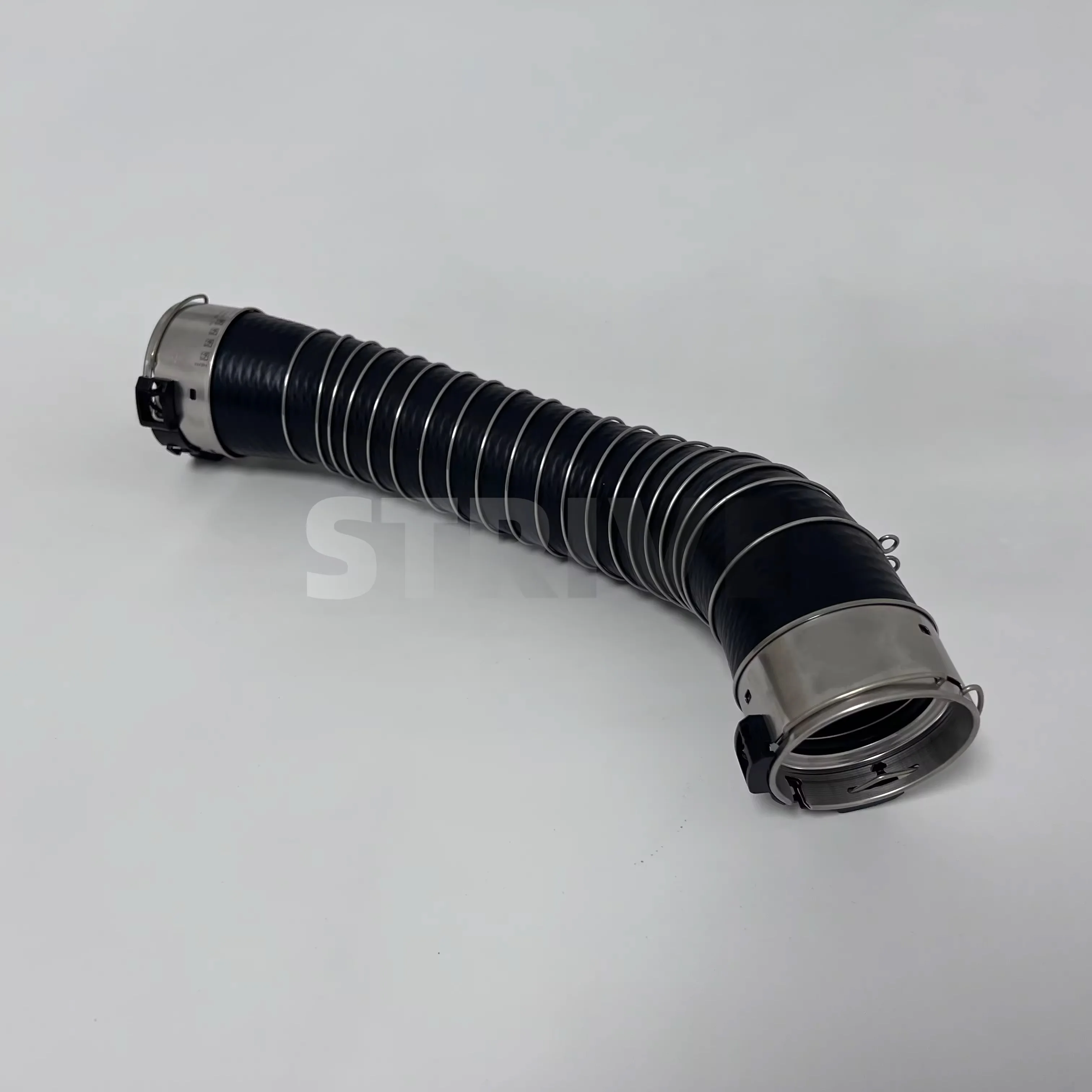 intercooler air intake hose is compatible with Nissan NV350 Caravan Urvan E26 2012-2017 OE 14463-3XN8A 144633XN8A