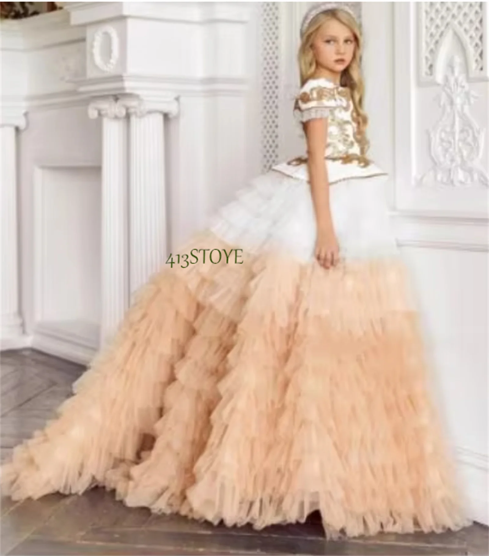 

CustomizedChampagne Flower Girl Dresses Cap Sleeves Tiered Golden Appliques Princess Birthday Pageant Gown Robe De Demoiselle