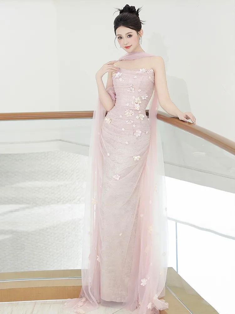 

New Chinese-style morning gown a pink strapless sweet toasting dress