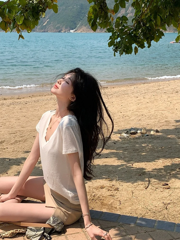 

Льняная футболка Achi с V-образным вырезом и коротким рукавом, женская, свободного кроя, повседневная, базовая, летняя, с охлаждающим эффектом, стандартной длины