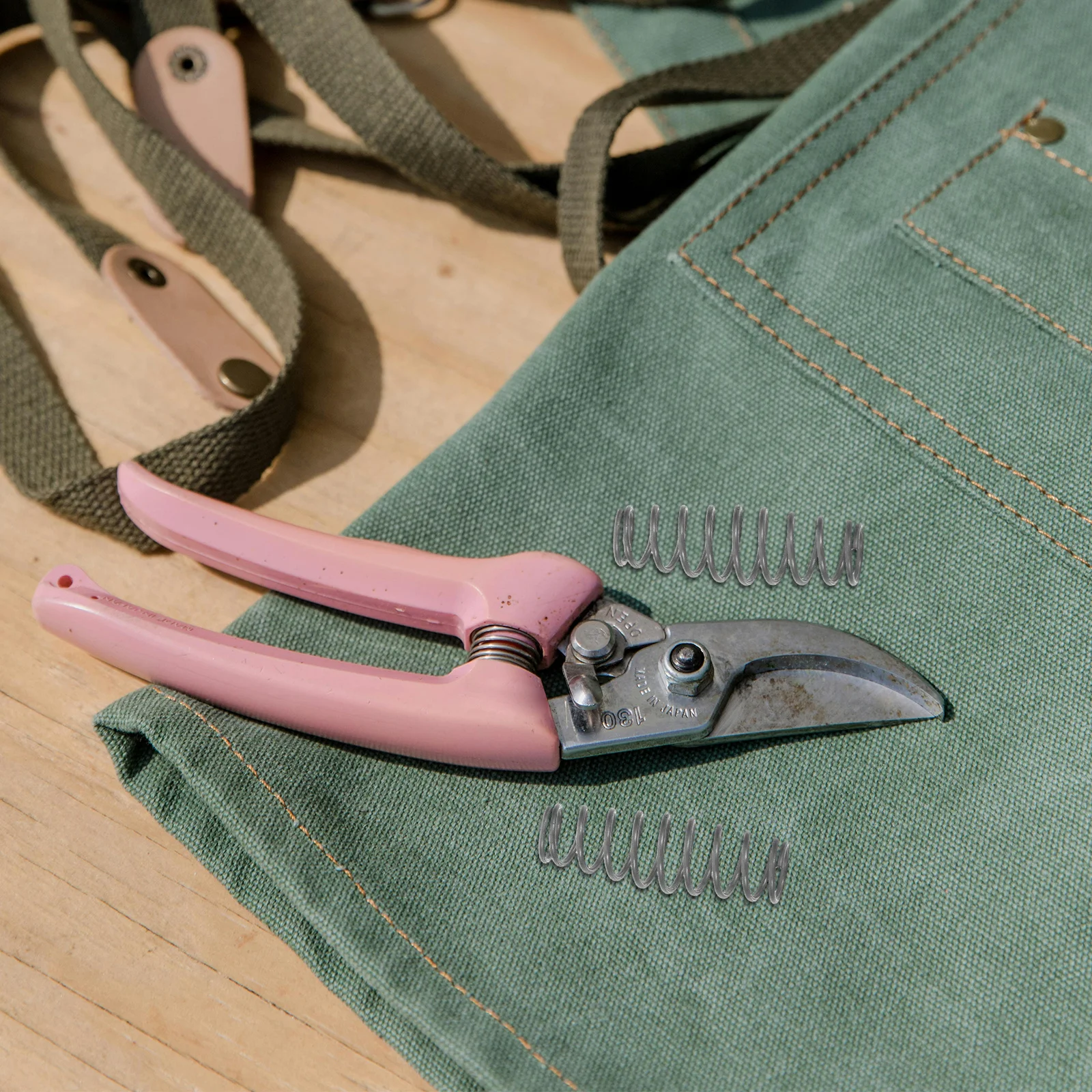 

10Pcs Garden Pruner Springs Replaceable Steel Heavy-Duty Compression Springs for Pruning Shears Tree Trimming Hand Tool