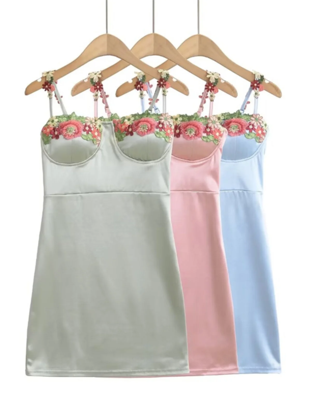 Romantische laag uitgesneden geborduurde bloemenriem ort rok Zomer Vaion Sle Satijn Dr Lente Dag Kleur Ptte ~ Body Pad In...