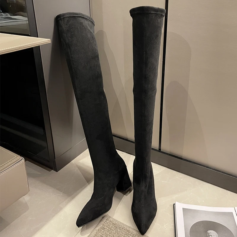 

Высокие сапоги для женщин. Туфли на высоком каблуке с острым носком. Модные замшевые модельные зимние ботинки. 2025 г. Роскошные дизайнерские туфли-лодочки Botas De Mujer.