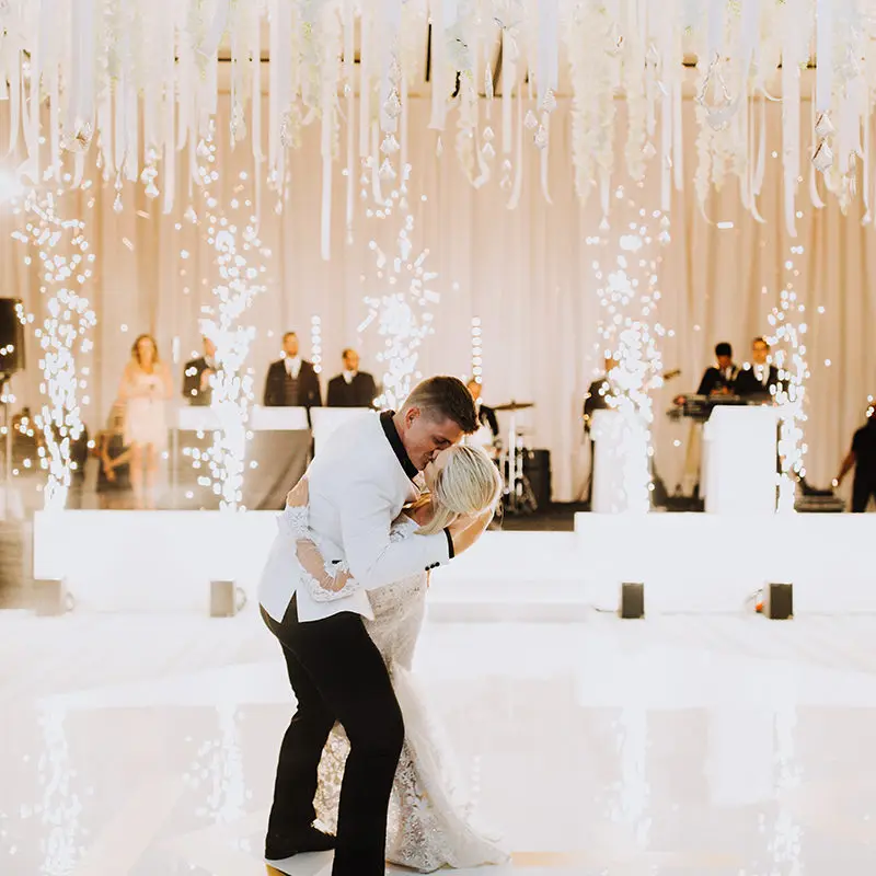 Gender Reveal Party Electric Mini Titanium Powder Wedding Wireless 750w Stage Fire Electronic Pyrotechnic FX Cold Spark Machine