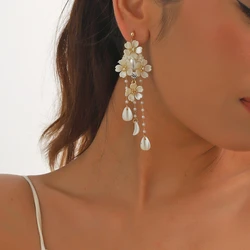 Rhinestone Pearl Tassel Earrings for Women French Romantic Flower Drop Earring Commute Exquisite charms Jewelry Wholesale